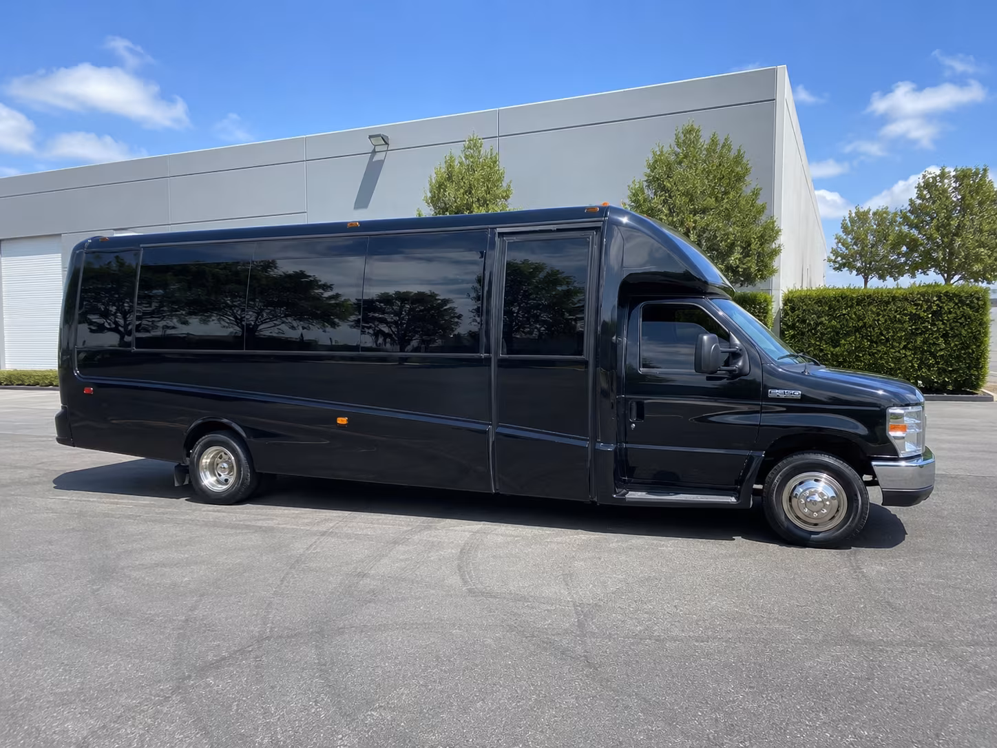 birthday party buses for denver bar and brewery crawls on your schedule