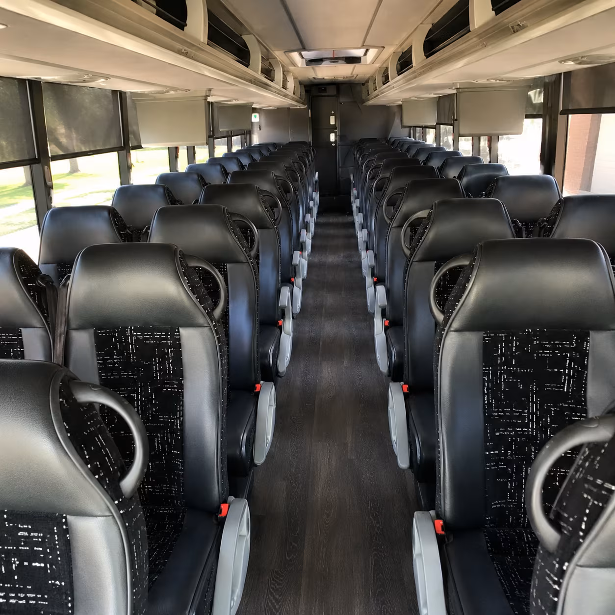 book a bus for your next field trip 1
