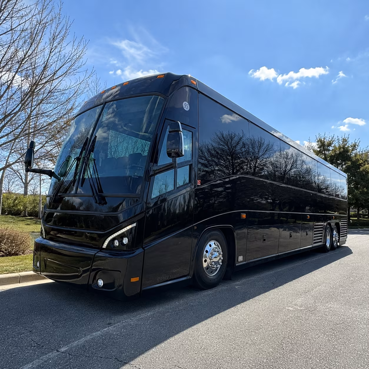 book a bus for your next wedding 3