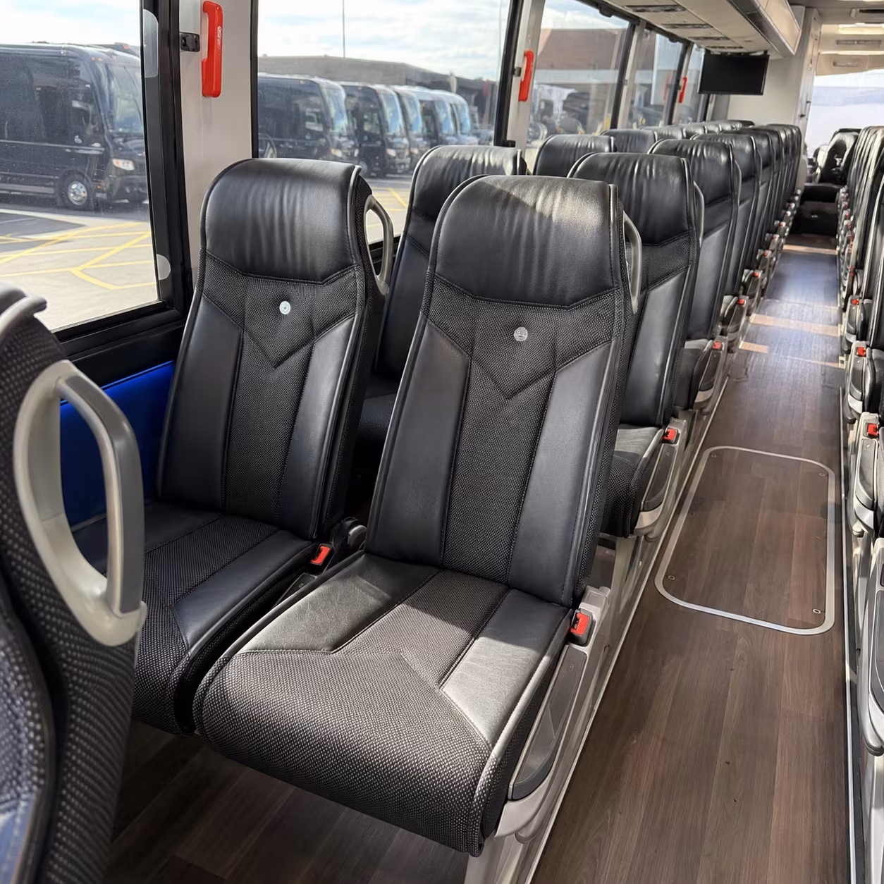 book a bus for your next wine tour 3