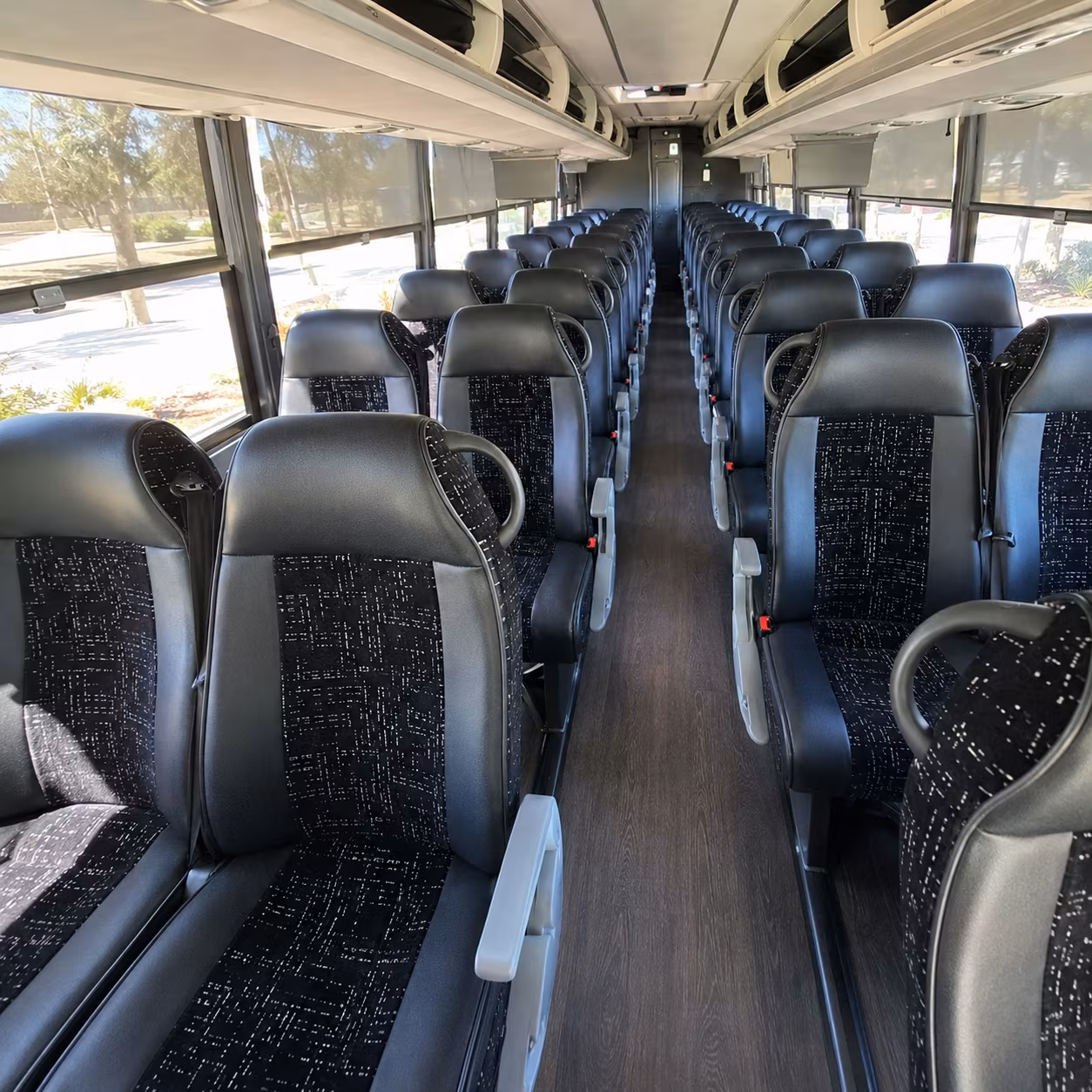 corporate airport shuttle buses to denver international airport