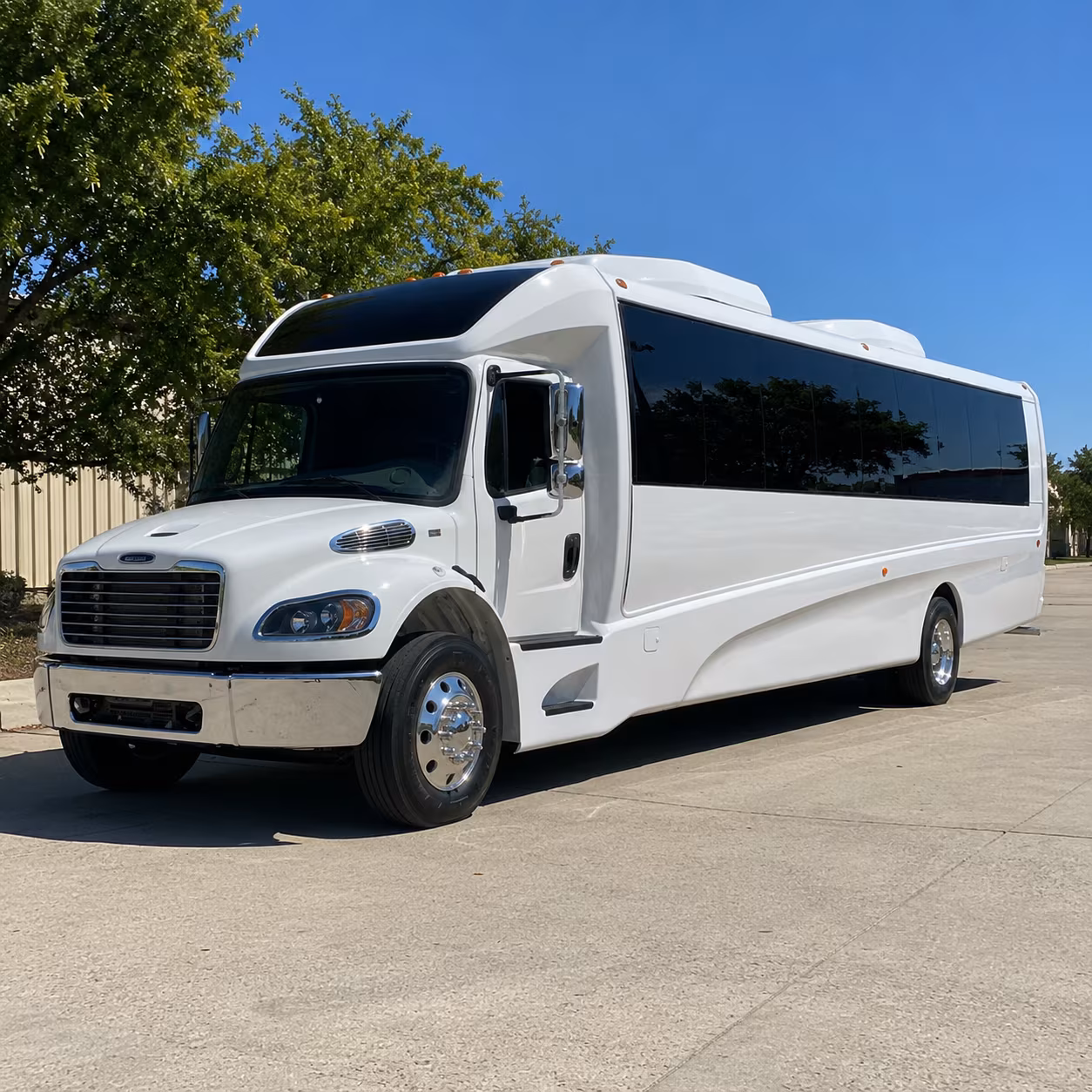 denver 18 passenger minibus
