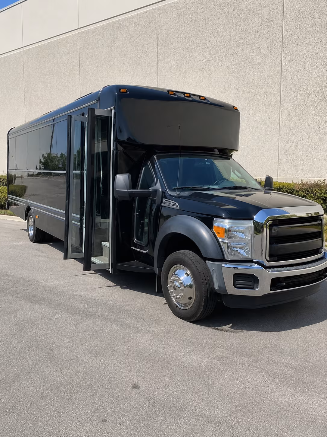 party buses for denver bachelorette and bachelor weekends