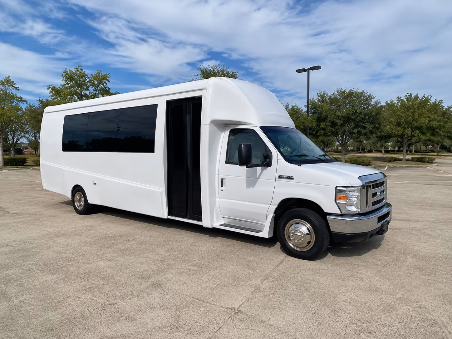 why rent using denverminibuscompany com